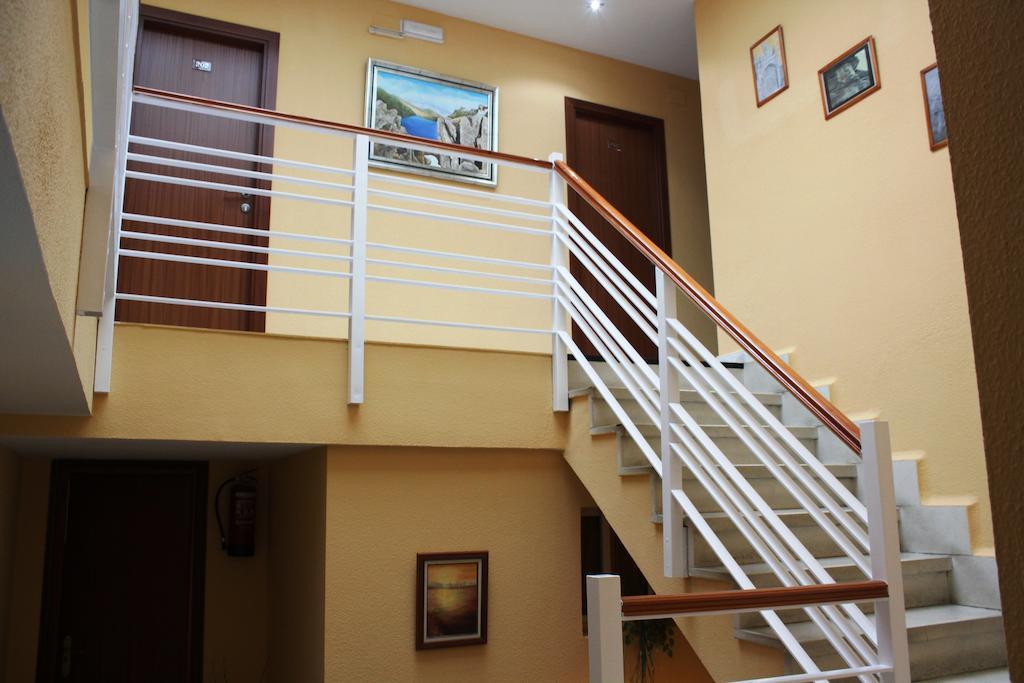 Hostal Extremeno Бехар Экстерьер фото